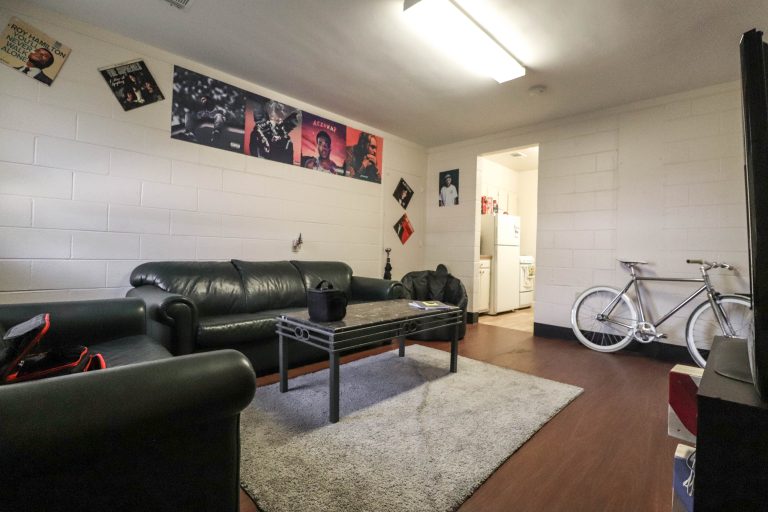 » Thornhill Village